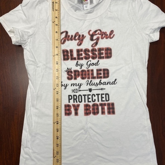 Women’s Size Small Graphic T-Shirt July T-Shirt - Picture 4 of 10